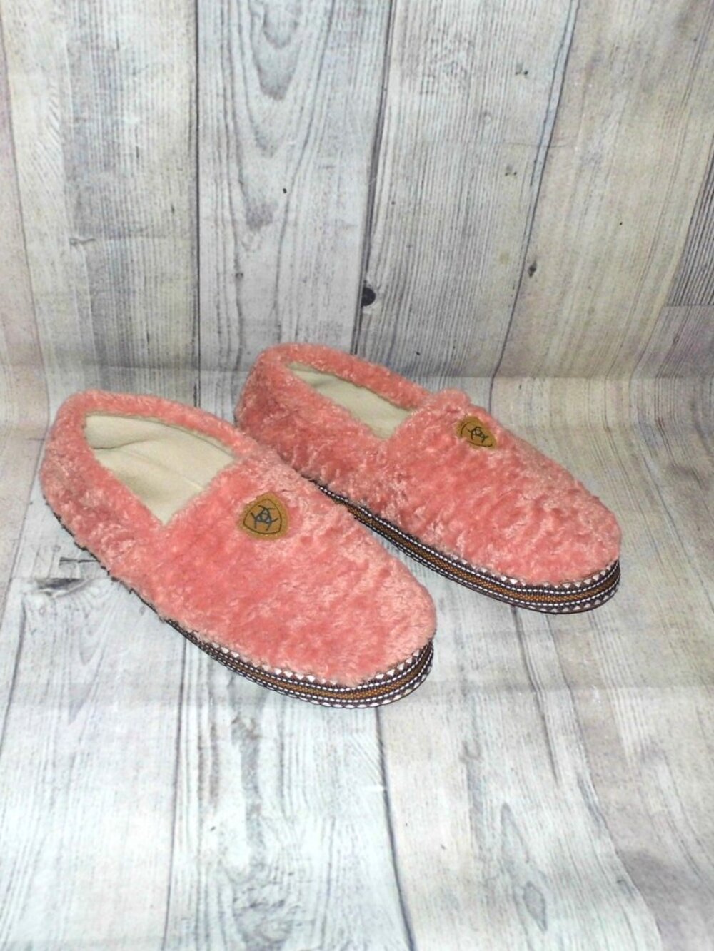 ARIAT Snuggle Slipper Pink Slip On Slippers Womens Size 8.5-9